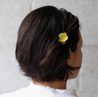 Load image into Gallery viewer, Mini Lemon Hair Claw
